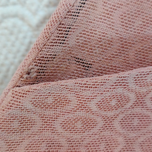 Vintage 1940s Sheer Lace Pink Evening Party Dress With Rhinestone Buttons - Picture 15 of 15